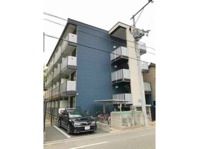 レオパレスグリーンアイビー外観写真1