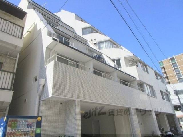 シャトーノール外観写真2