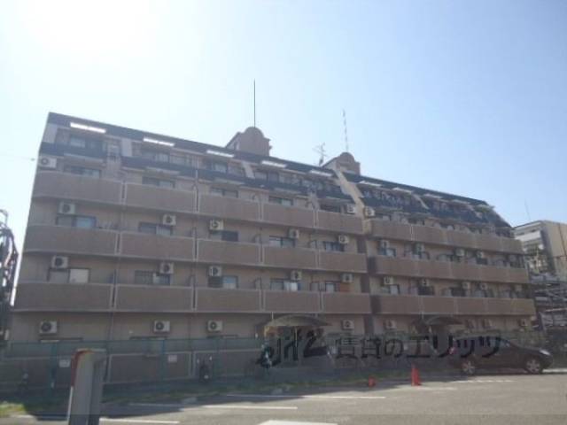 茨木ロイヤル外観写真1