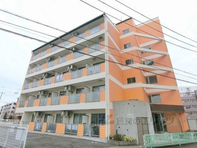 ドマーニ外観写真1