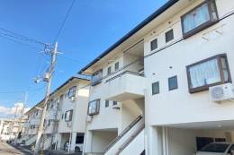 ロイヤルコーポ水無瀬Ｅ棟外観写真