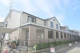 アルドーレ外観写真