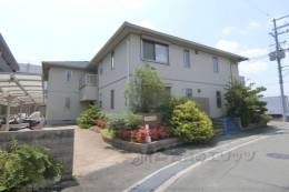 SHAMAISON E.I外観写真