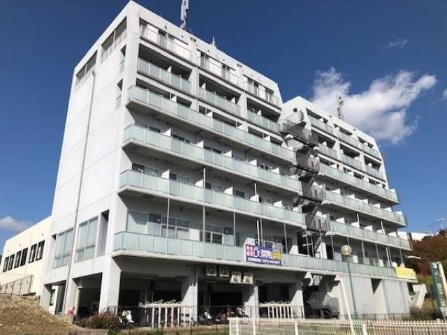 グランヴァレー彩都外観写真2