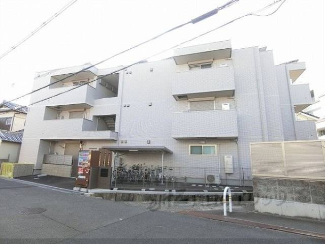 ＨＹＤＲＡＮＧＥＡ　ＣＵＢＥ外観写真1