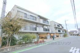 ラジュニール春日丘外観写真