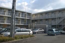 レオパレス上穂積外観写真