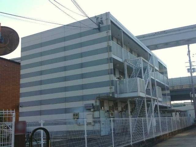 レオパレスジュネス外観写真1