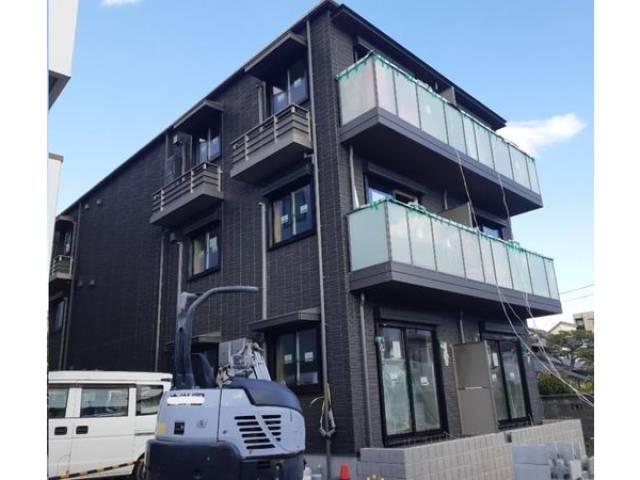 シャーメゾンENGLISCH外観写真1