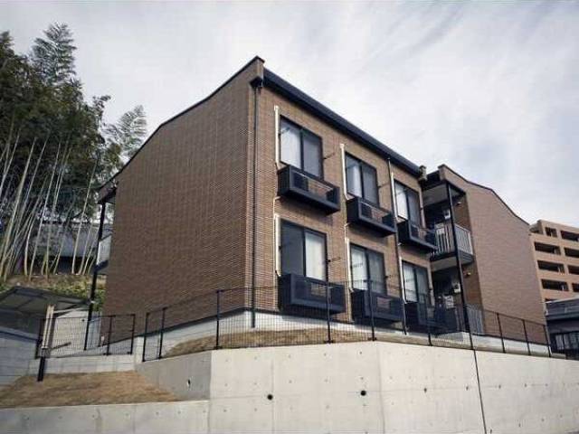 レオパレス山田東Ⅰ外観写真1