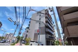 クアンツ外観写真