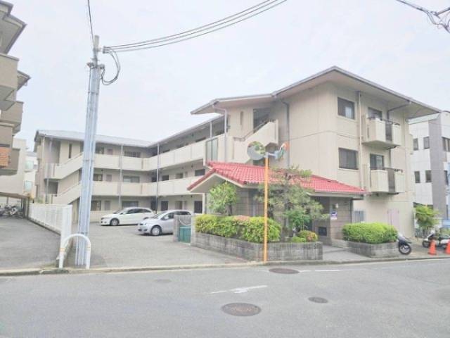 エミネンス千里外観写真1