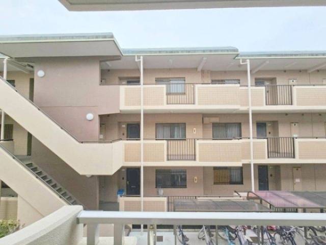 エミネンス千里外観写真3