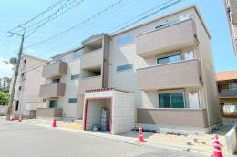 シダー・ホール・ヤマダ　ＯＮＥ外観写真