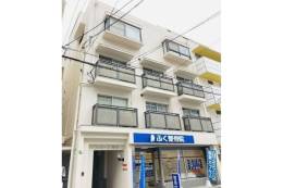 ファミーユ河村外観写真