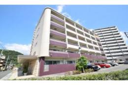 LUO MAROON外観写真