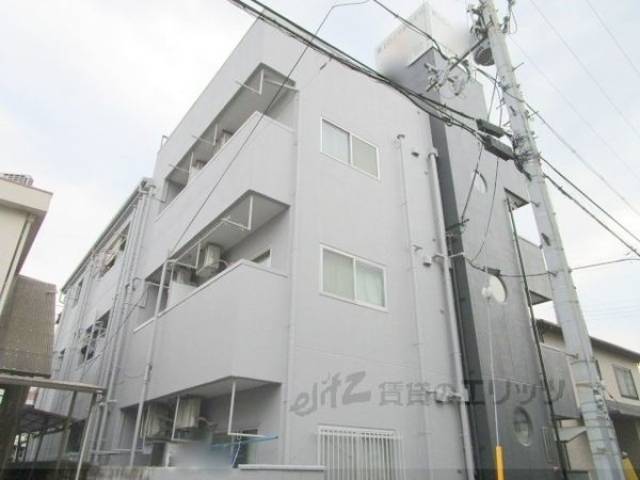 真上ロイヤルハイツ外観写真1