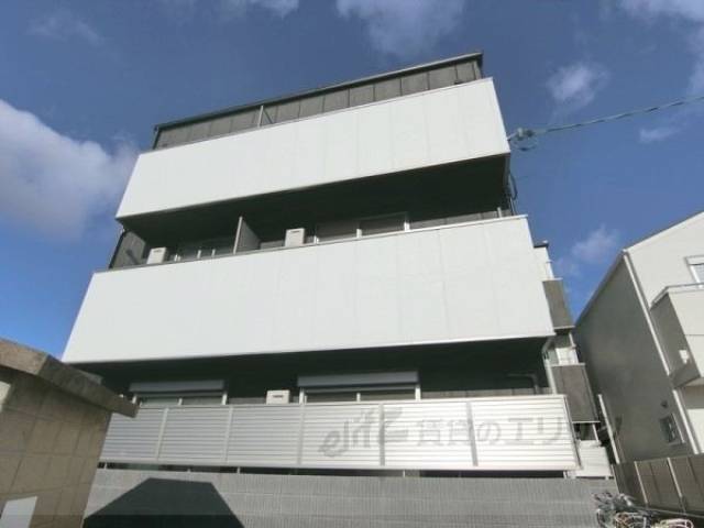 ロイヤルワン中穂茨木外観写真2