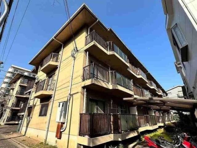 メゾンカーサー2号館外観写真2