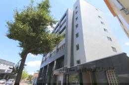 山辺マンション外観写真