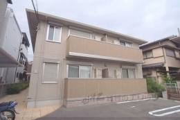 シャルム総持寺外観写真