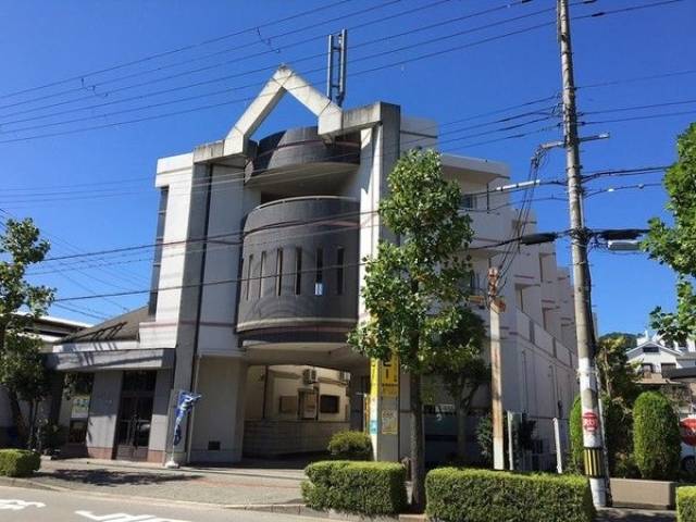 ナヴィール箕面外観写真1