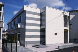 レオパレス総持寺ＷＥＳＴ外観写真