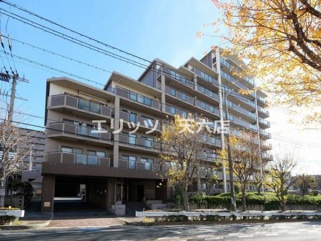 ＲＯＮＡ　ＨＹＡＴＴ外観写真1