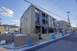 アヴニール外観写真