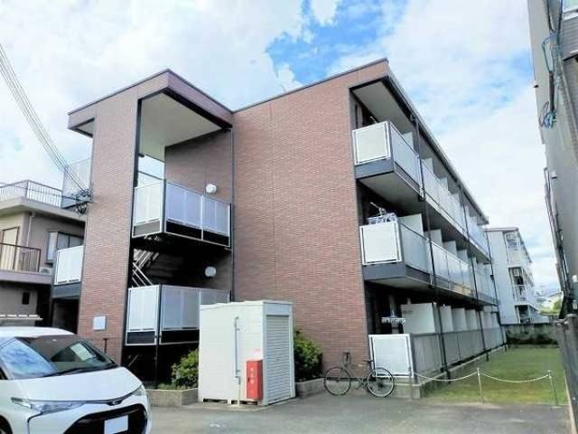 レオパレスミント千里外観写真2