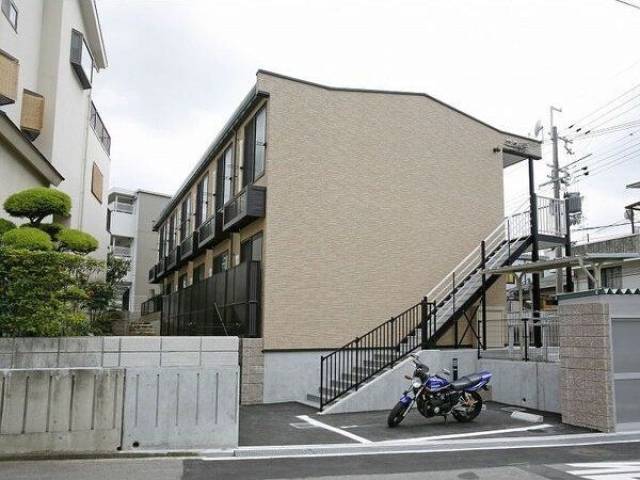 レオパレスＦⅡ外観写真1