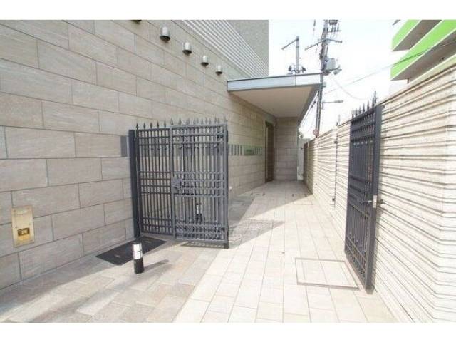 SK江坂外観写真2