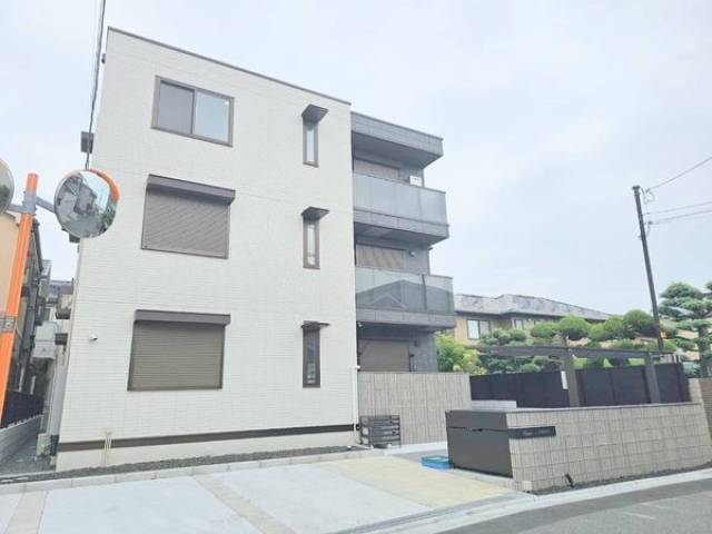 クラシスト千里丘上外観写真1