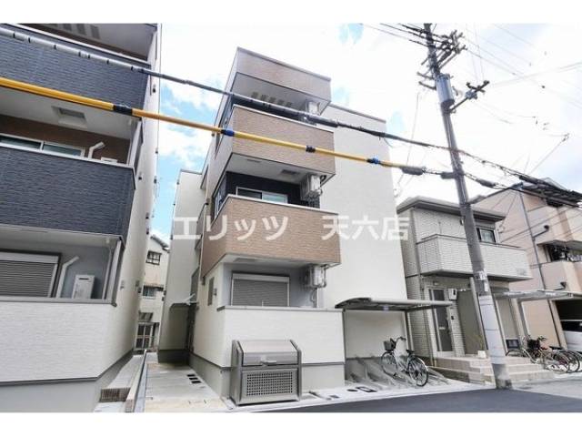 フジパレス新大阪サウス外観写真1