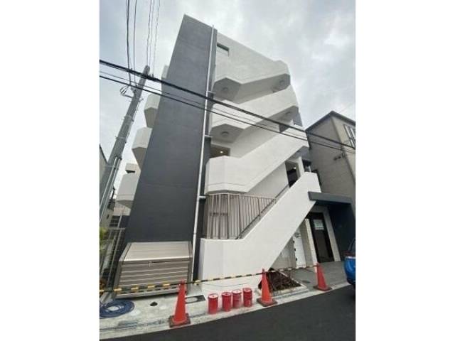 隆和外観写真1