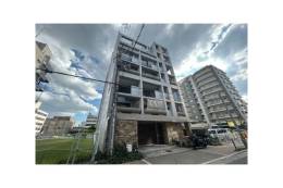 グラントォータス外観写真