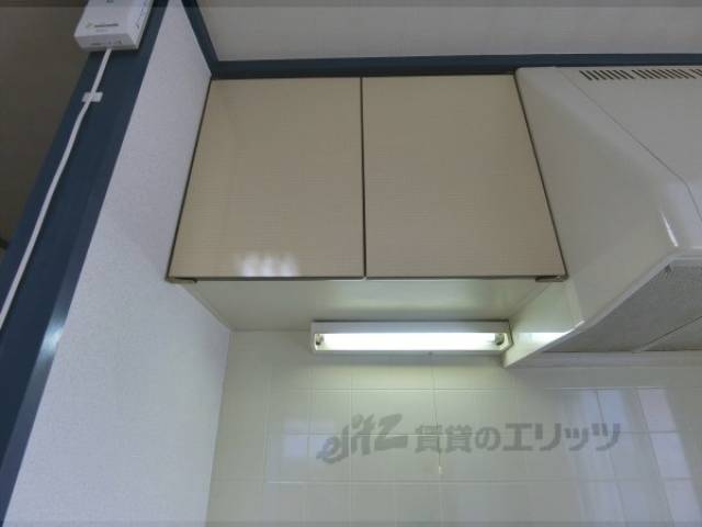 キッチン　収納