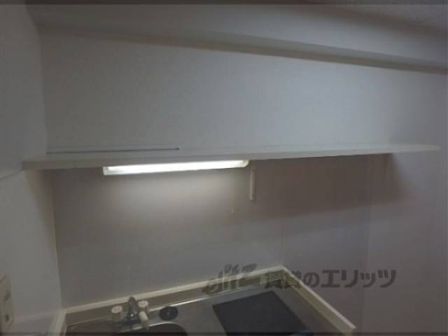 キッチン　棚