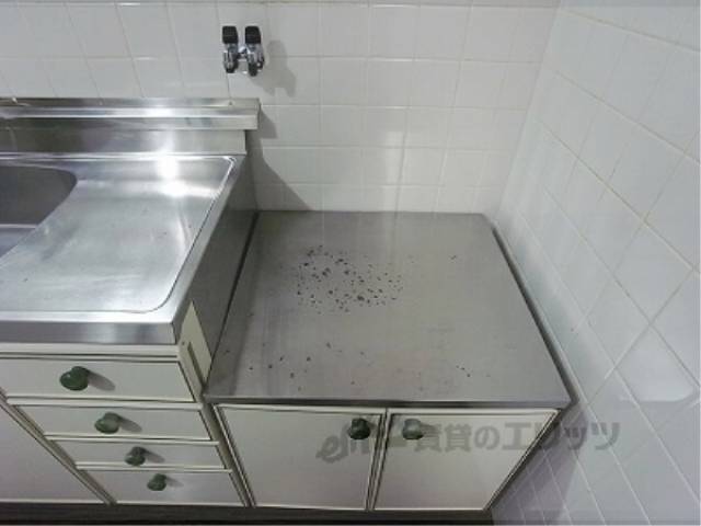 キッチン　ガスコンロ置き場