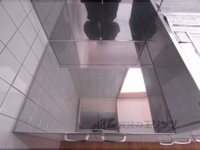 キッチン　コンロ置き場