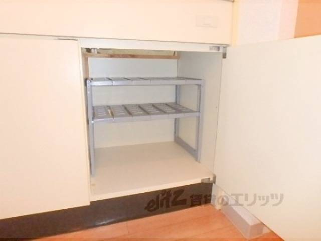 キッチン　収納