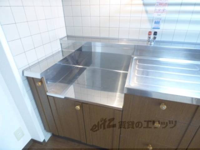 キッチン　コンロ置き場