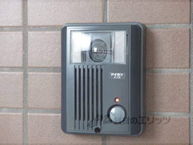 玄関　インターフォン