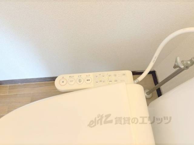 トイレ　ウォシュレット
