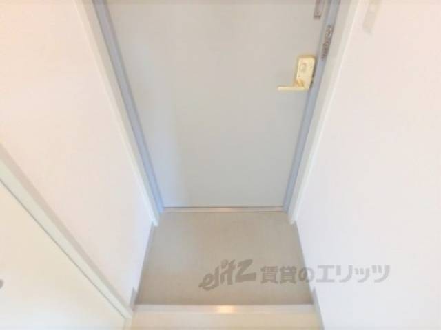 キッチン　キッチン棚　水切り台もあって大変便利