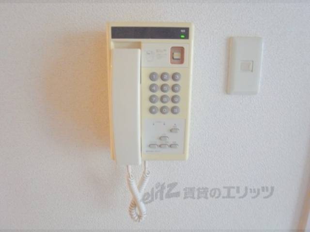 インターホン