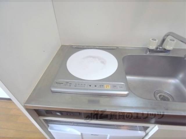 キッチン　コンロ