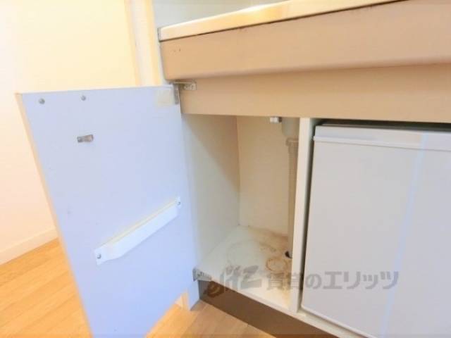 キッチン　下部収納