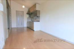 ＬＯＦＴ　ＨＯＵＳＥ　ＩＷＡＫＵＲＡ室内写真1