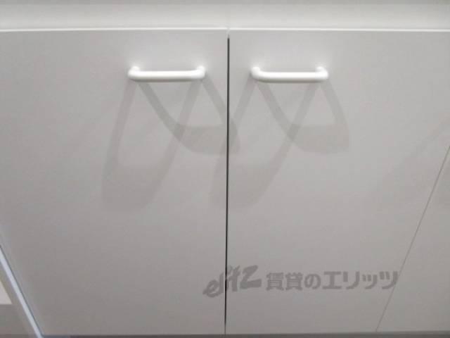 キッチン　下部収納